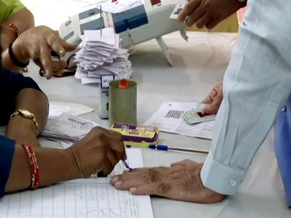 Voting begins in 102 seats in first phase of Lok Sabha elections